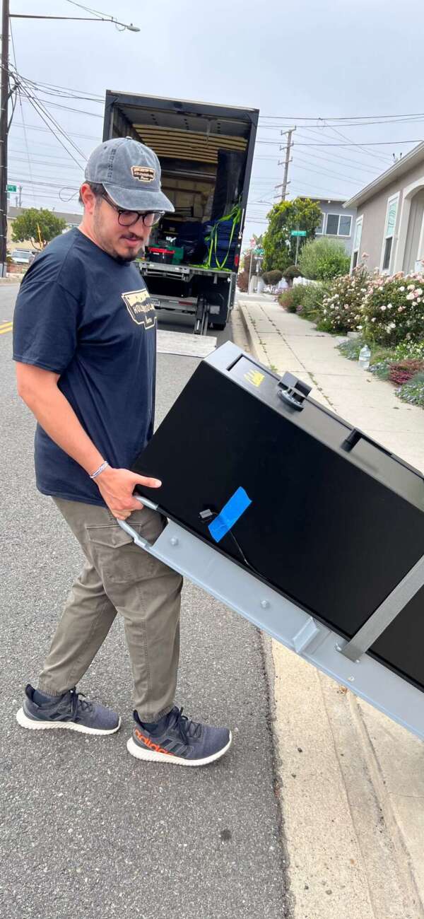 IMG_9381 (1) IMG_9381 (1)